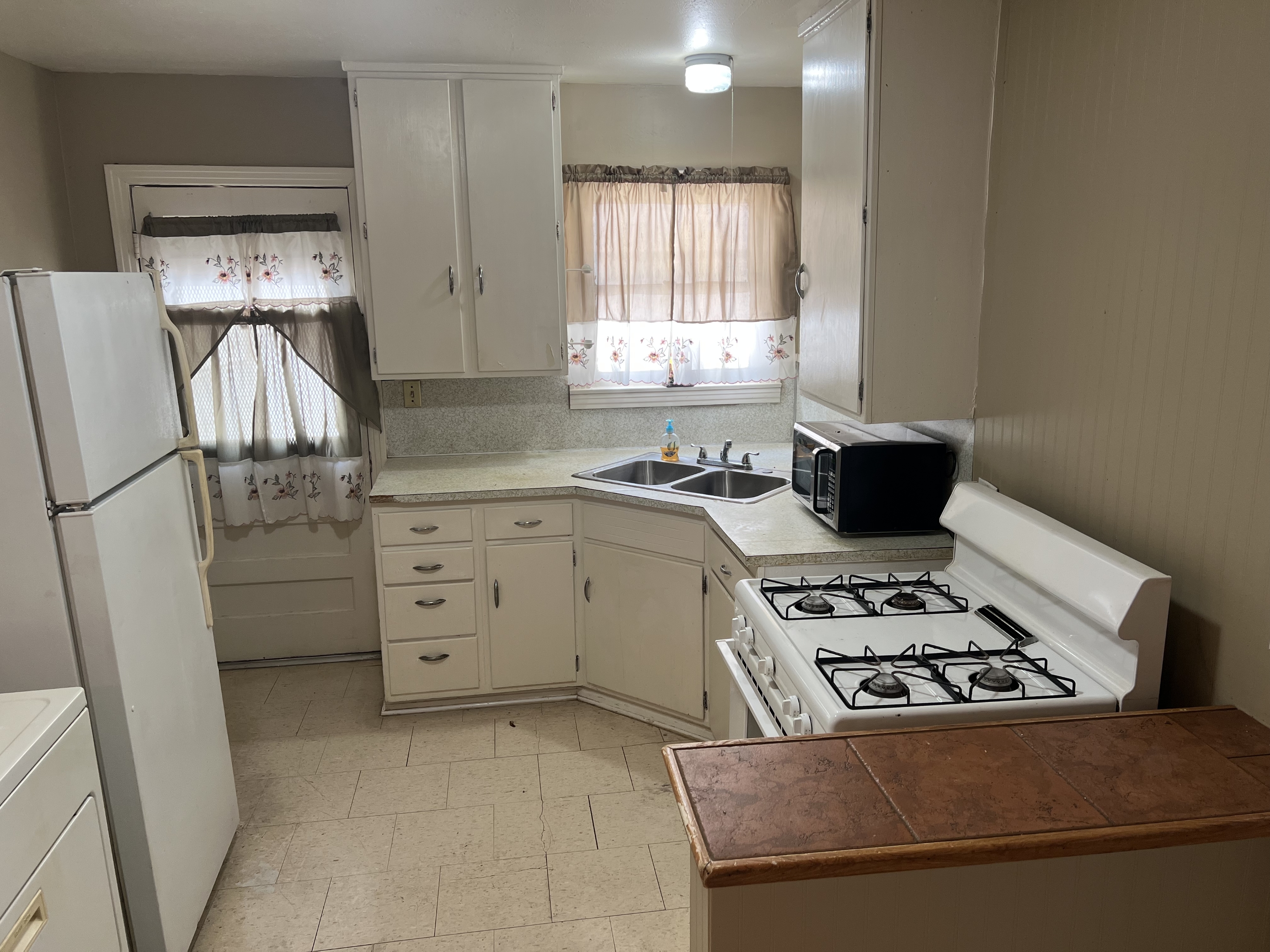 Property thumbnail image